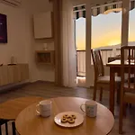 Angeles Apartment *